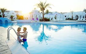 Royal Holiday Beach Resort & Casino